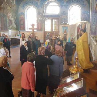 Панихида в Свято-Ильинском храме г.Саки, о невинно погибших в страшной трагедии в Керчи